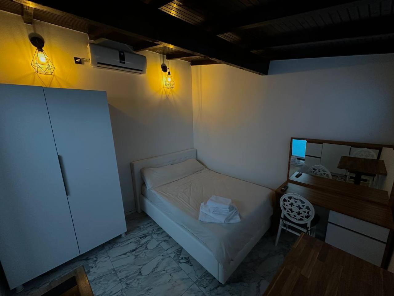 Villa Di Campagna Con Vista Mare 5 Camere Da Letto Pampara Ngoại thất bức ảnh
